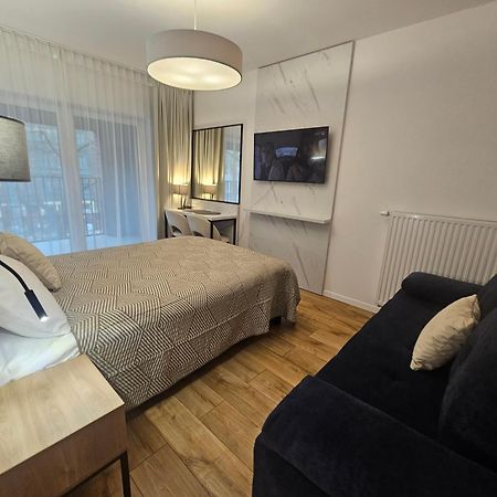 City Sense New Apartments - Main Station And City Center Wroclaw Luaran gambar