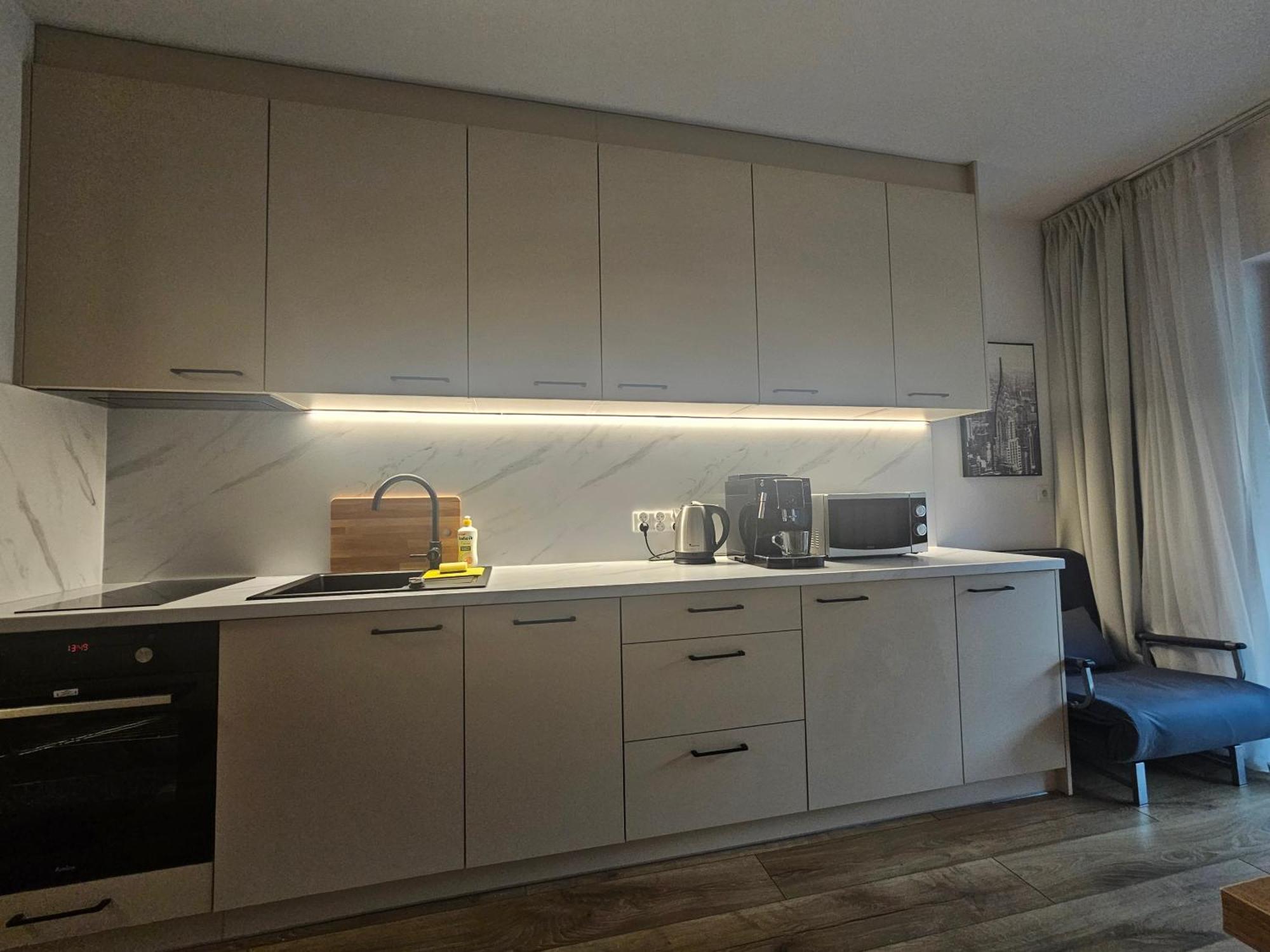 City Sense New Apartments - Main Station And City Center Wroclaw Luaran gambar