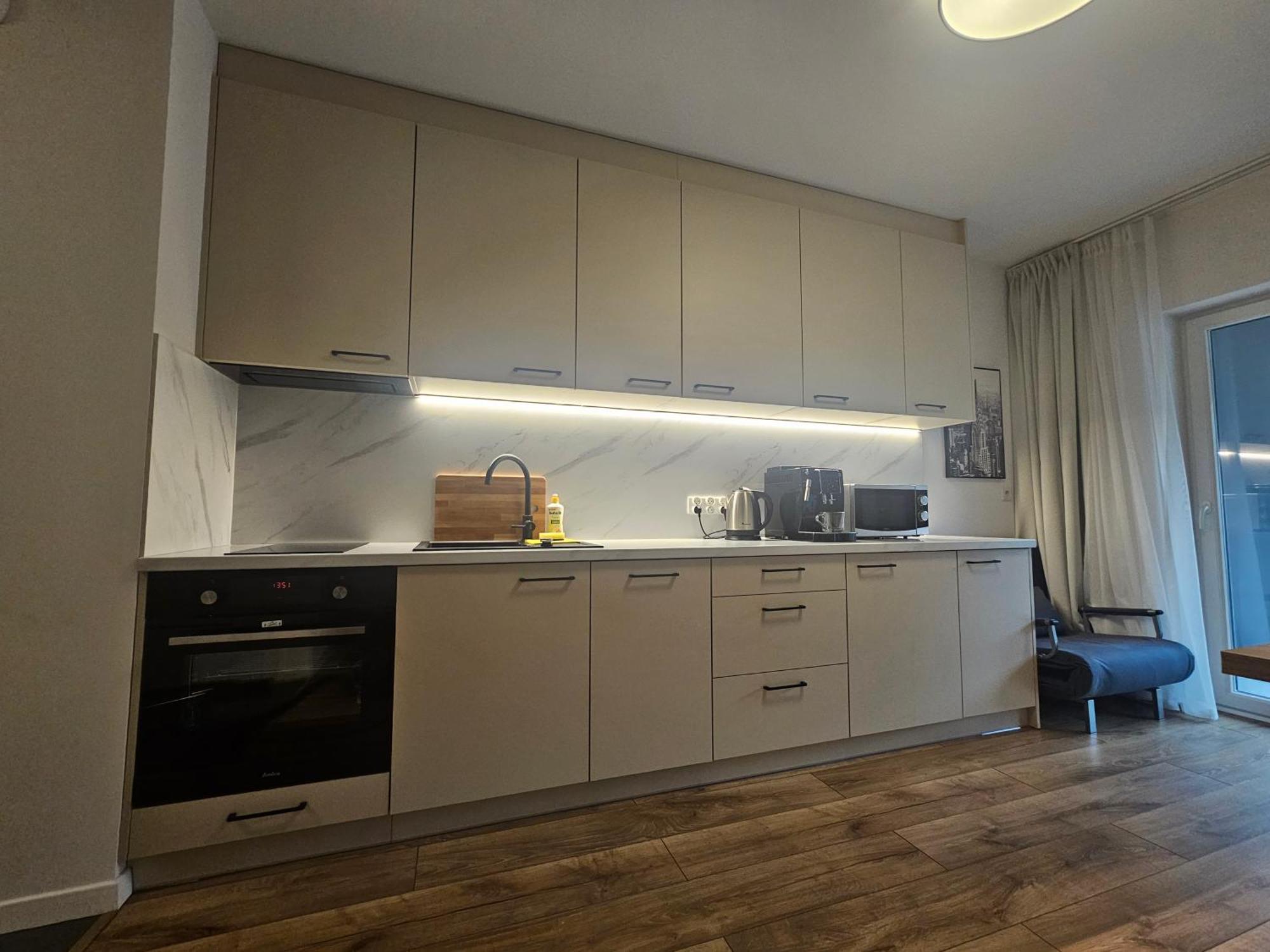 City Sense New Apartments - Main Station And City Center Wroclaw Luaran gambar