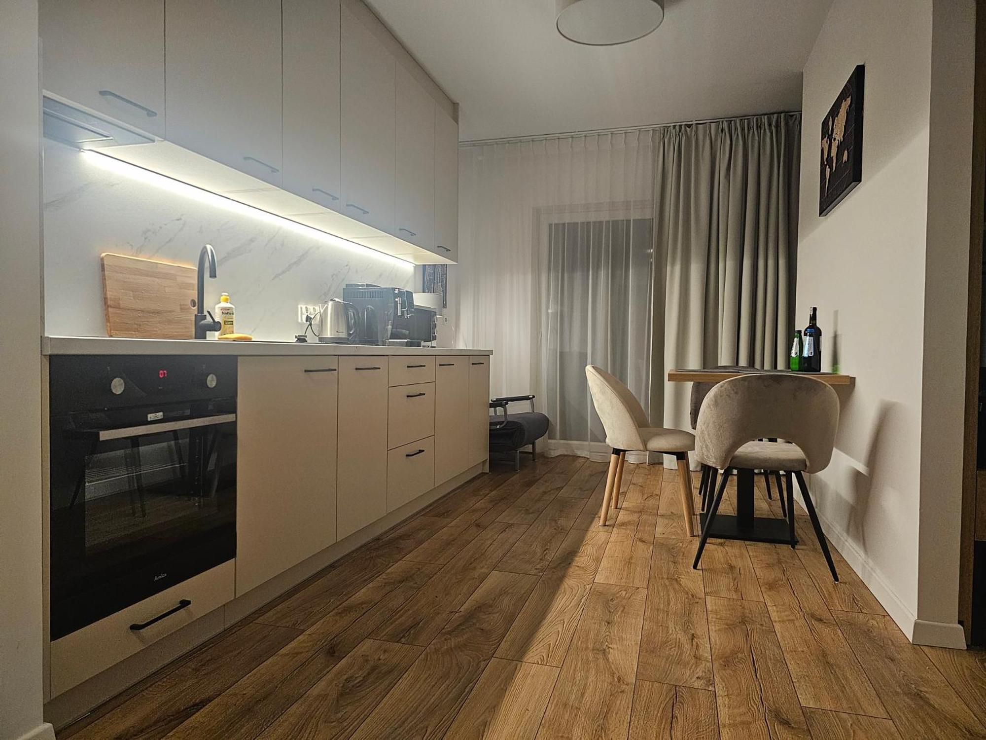 City Sense New Apartments - Main Station And City Center Wroclaw Luaran gambar